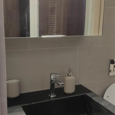 Apartment Tana Della Marmotta - Renovated, In Out, Turkish Bath, Garage, Storage