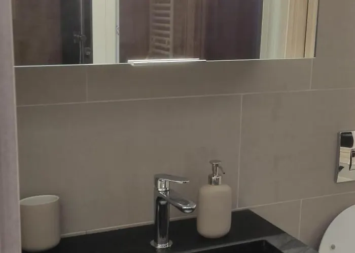 Appartement Tana Della Marmotta - Renovated, In Out, Turkish Bath, Garage, Storage